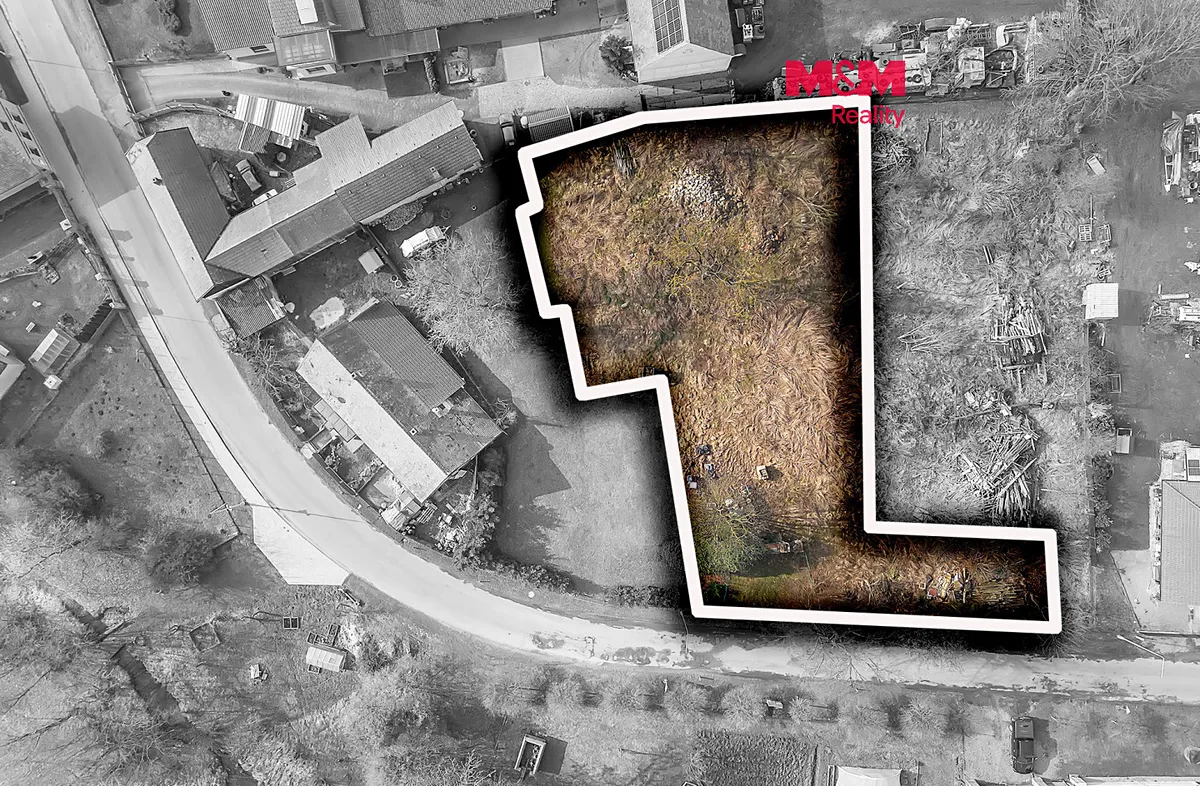 Prodej stavebního pozemku 1767 m²